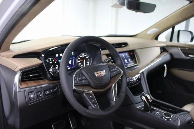 new 2024 Cadillac XT5 car, priced at $68,800