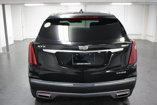 new 2024 Cadillac XT5 car, priced at $45,428