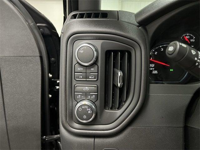 new 2025 GMC Sierra 1500 car, priced at $40,295