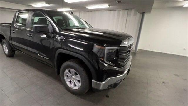 new 2025 GMC Sierra 1500 car, priced at $40,295