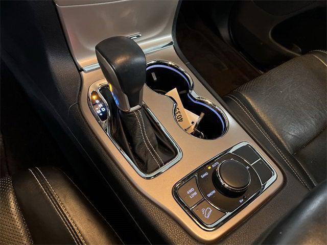 used 2017 Jeep Grand Cherokee car, priced at $18,304