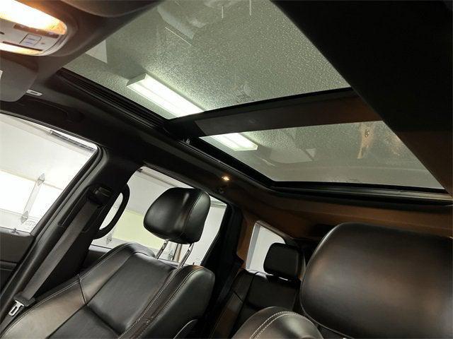 used 2017 Jeep Grand Cherokee car, priced at $18,304