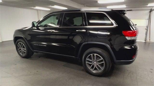 used 2017 Jeep Grand Cherokee car, priced at $18,304