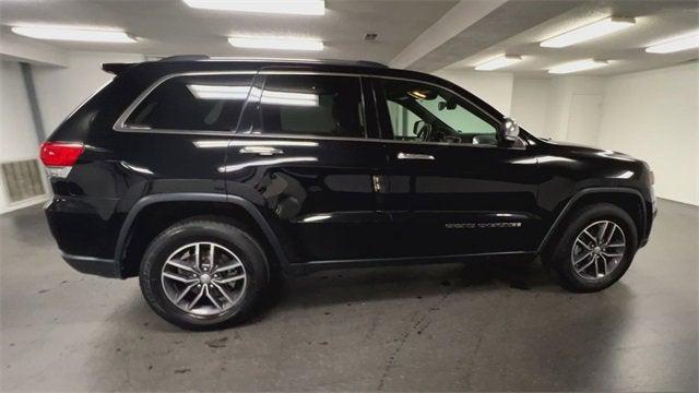 used 2017 Jeep Grand Cherokee car, priced at $18,304