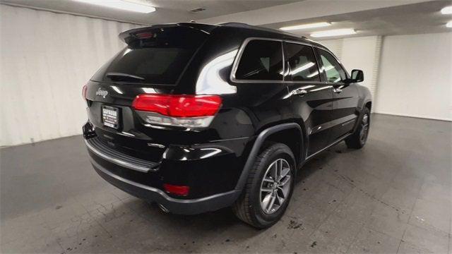 used 2017 Jeep Grand Cherokee car, priced at $18,304