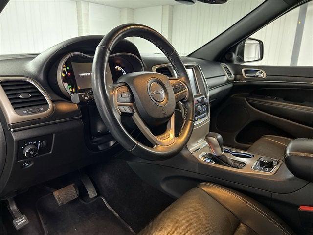 used 2017 Jeep Grand Cherokee car, priced at $18,304