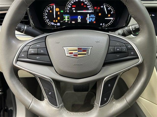used 2017 Cadillac XT5 car, priced at $21,324