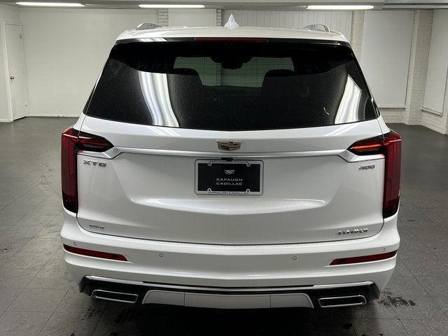 new 2025 Cadillac XT6 car, priced at $64,113