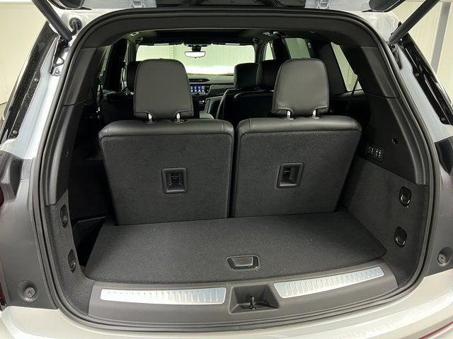 new 2025 Cadillac XT6 car, priced at $64,113