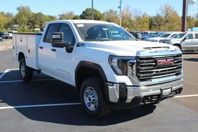 new 2025 GMC Sierra 2500 car, priced at $51,931