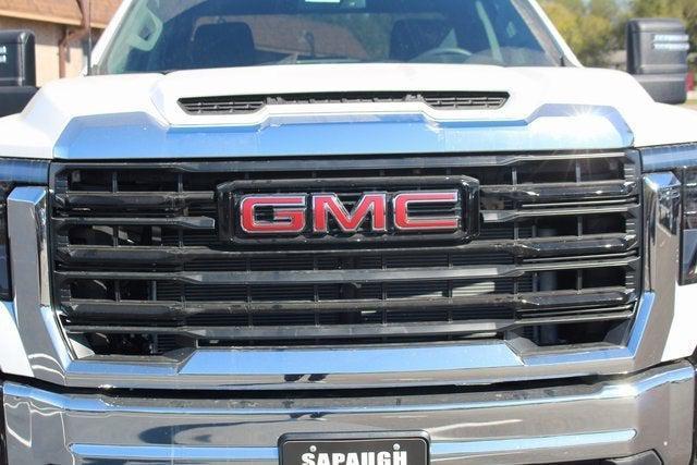 new 2025 GMC Sierra 2500 car, priced at $51,931