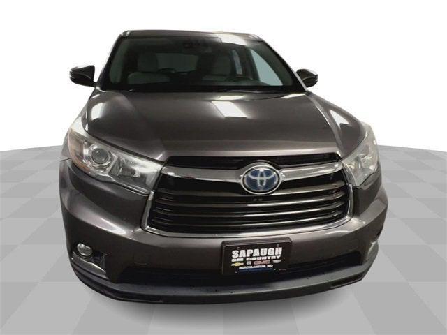 used 2014 Toyota Highlander Hybrid car, priced at $19,347