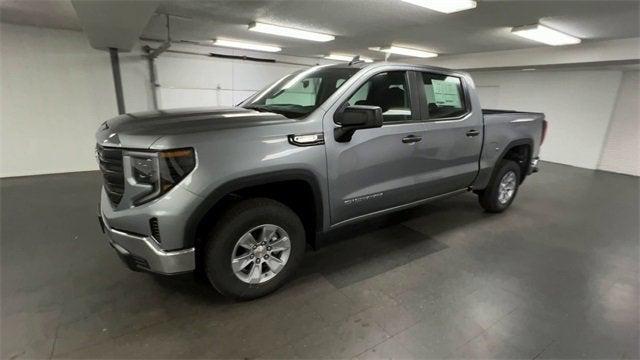 new 2025 GMC Sierra 1500 car, priced at $40,295