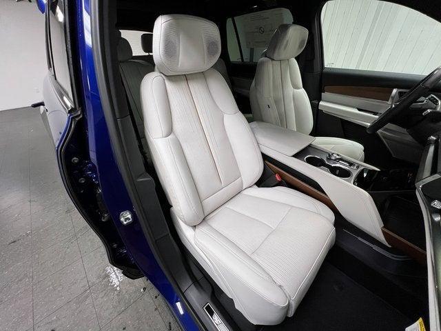 new 2026 Cadillac VISTIQ car, priced at $79,914