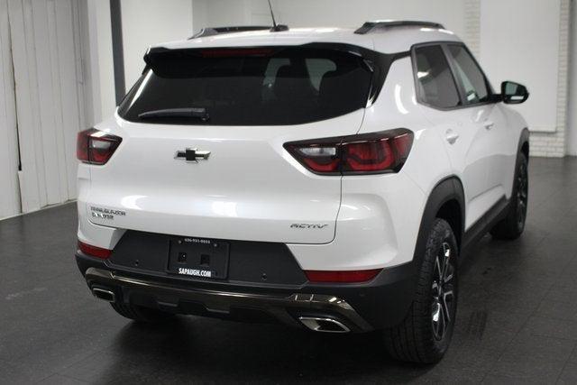 new 2025 Chevrolet TrailBlazer car, priced at $33,499