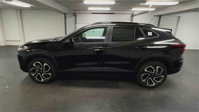 new 2025 Chevrolet Trax car, priced at $27,236