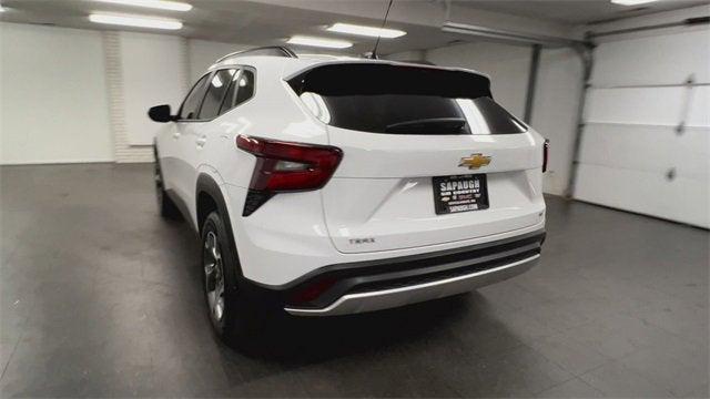 used 2025 Chevrolet Trax car, priced at $22,914