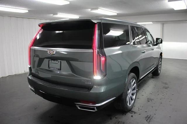 new 2024 Cadillac Escalade ESV car, priced at $121,065