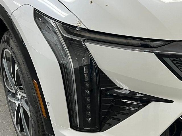 new 2025 Cadillac OPTIQ car, priced at $56,739