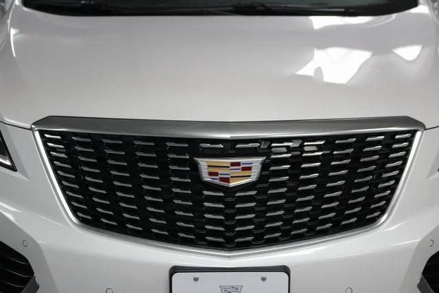 new 2024 Cadillac XT5 car, priced at $46,700
