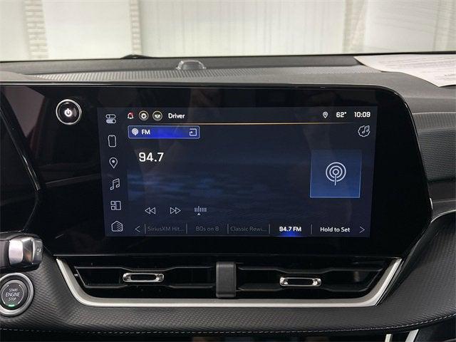 used 2025 Chevrolet Equinox car, priced at $28,247