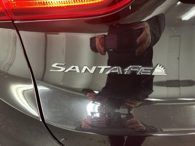 used 2019 Hyundai Santa Fe car, priced at $17,327