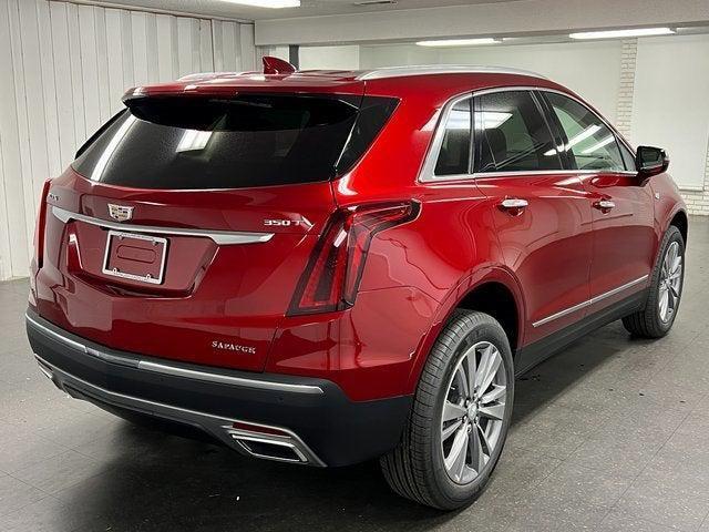 new 2025 Cadillac XT5 car, priced at $54,137