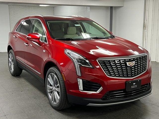new 2025 Cadillac XT5 car, priced at $54,137