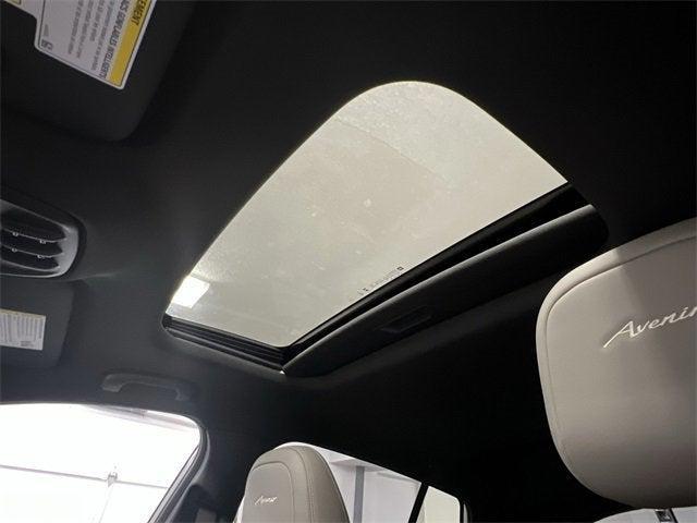 new 2025 Buick Envista car, priced at $31,609