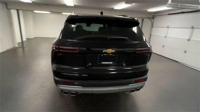 new 2025 Chevrolet Traverse car, priced at $50,329