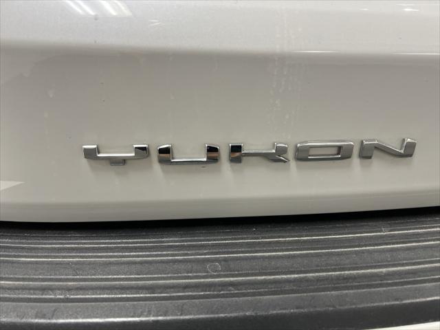 used 2023 GMC Yukon XL car, priced at $75,843