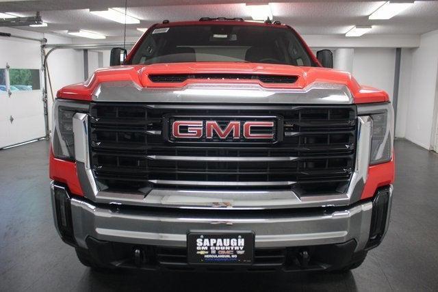 new 2024 GMC Sierra 3500 car, priced at $58,674