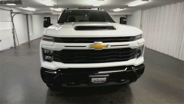 used 2024 Chevrolet Silverado 2500 car, priced at $52,330