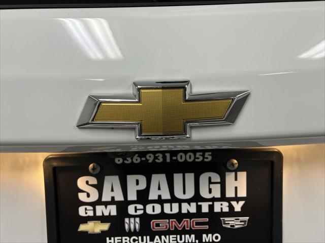used 2023 Chevrolet Equinox car, priced at $25,318