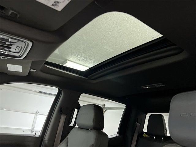 used 2022 GMC Sierra 1500 car, priced at $44,123