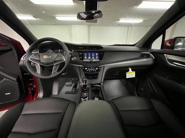 new 2025 Cadillac XT5 car, priced at $47,837