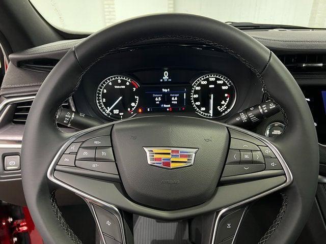 new 2025 Cadillac XT5 car, priced at $47,837