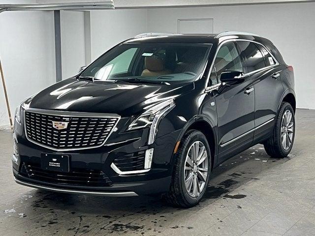 new 2025 Cadillac XT5 car, priced at $58,243