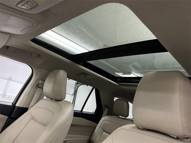 used 2022 Ford Explorer car, priced at $38,334