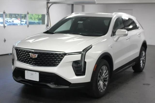 new 2024 Cadillac XT4 car, priced at $50,300