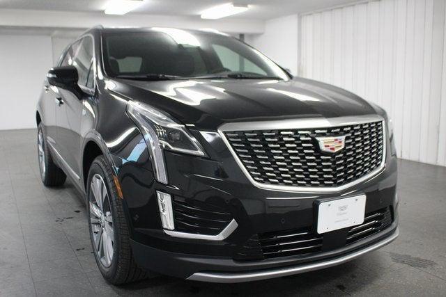 new 2024 Cadillac XT5 car, priced at $54,566