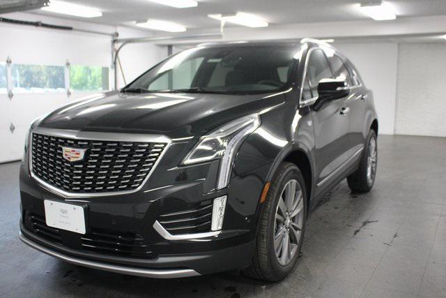 new 2024 Cadillac XT5 car, priced at $54,566