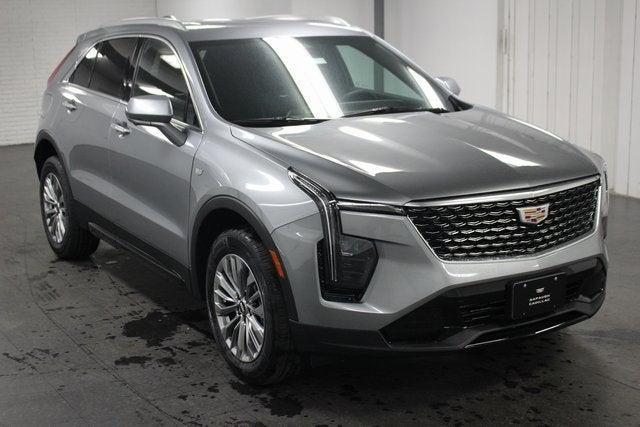 new 2025 Cadillac XT4 car, priced at $42,539