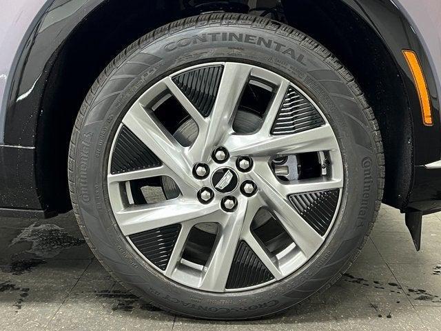 new 2025 Cadillac OPTIQ car, priced at $54,039