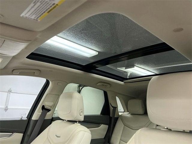 used 2019 Cadillac XT5 car, priced at $21,327