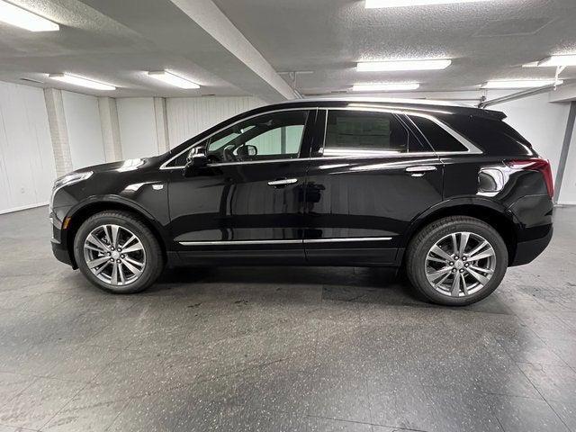 new 2025 Cadillac XT5 car, priced at $55,689