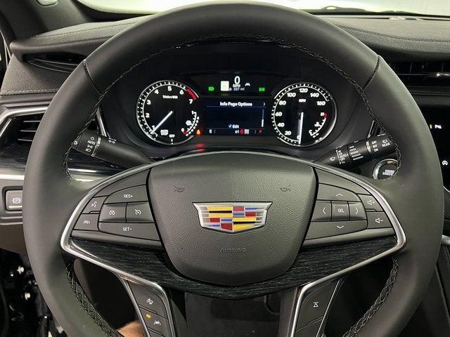new 2025 Cadillac XT5 car, priced at $55,689