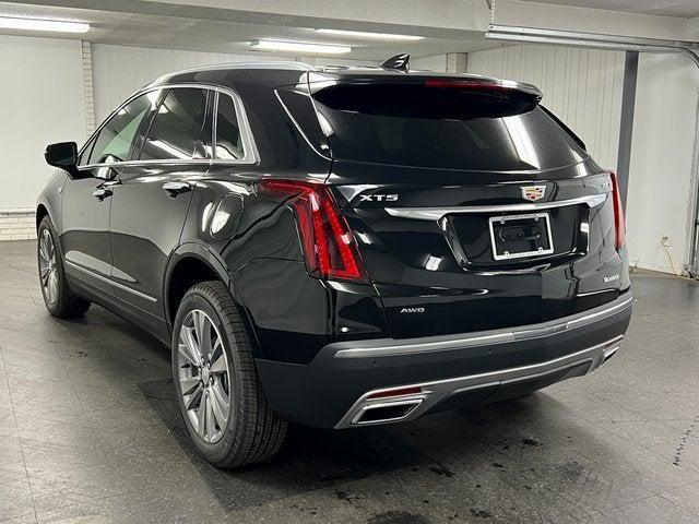 new 2025 Cadillac XT5 car, priced at $55,689