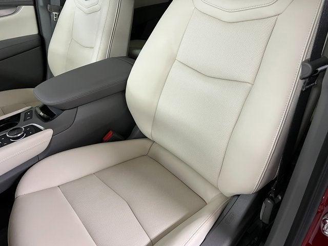 new 2025 Cadillac XT5 car, priced at $61,912