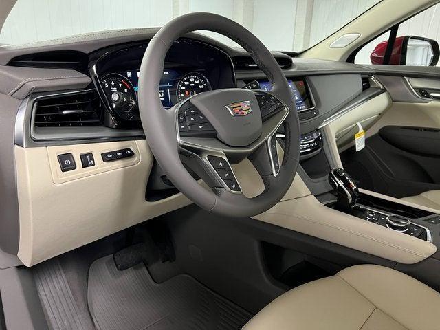 new 2025 Cadillac XT5 car, priced at $61,912
